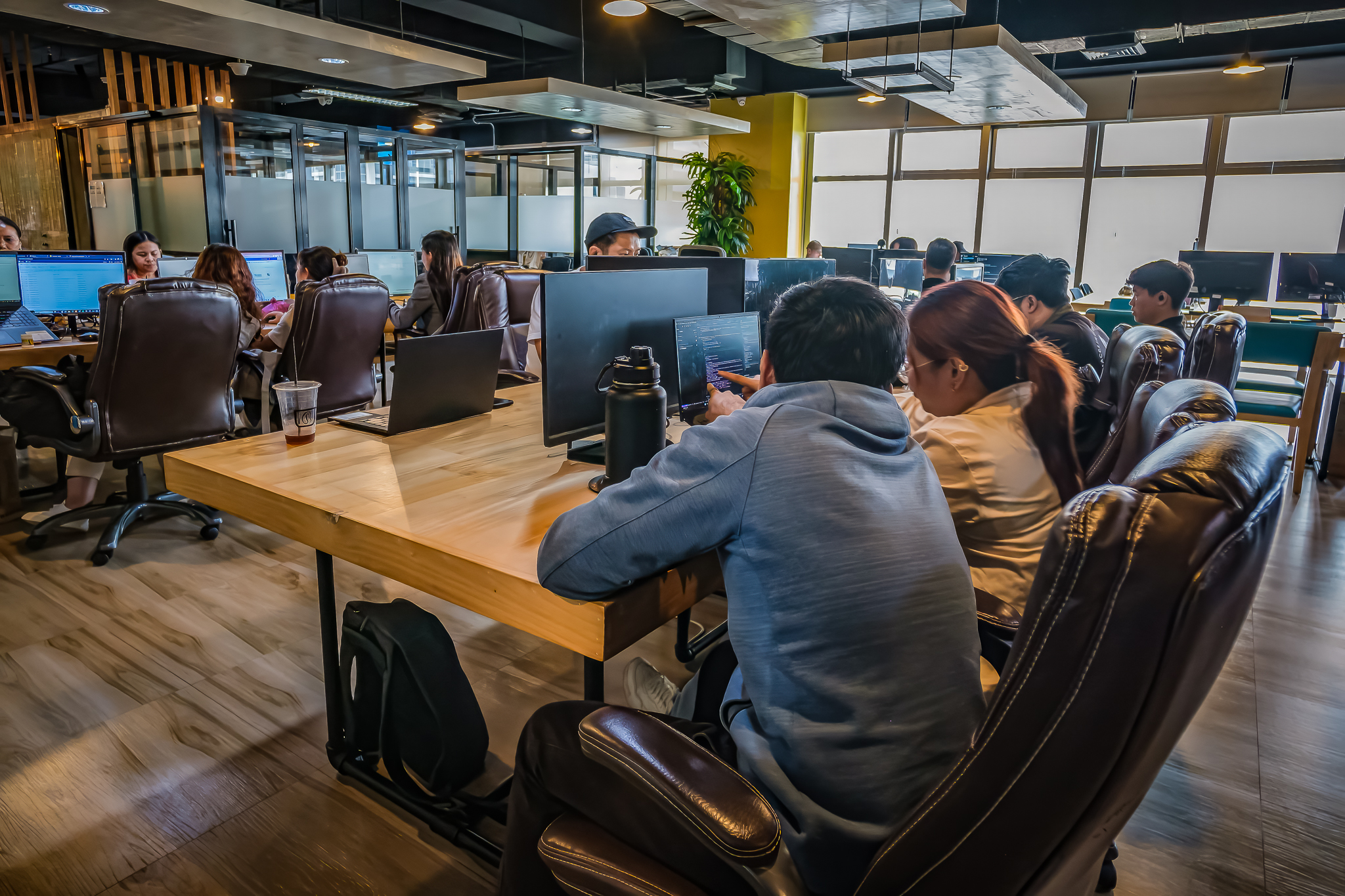 24/7 coworking space in Cebu and Makati