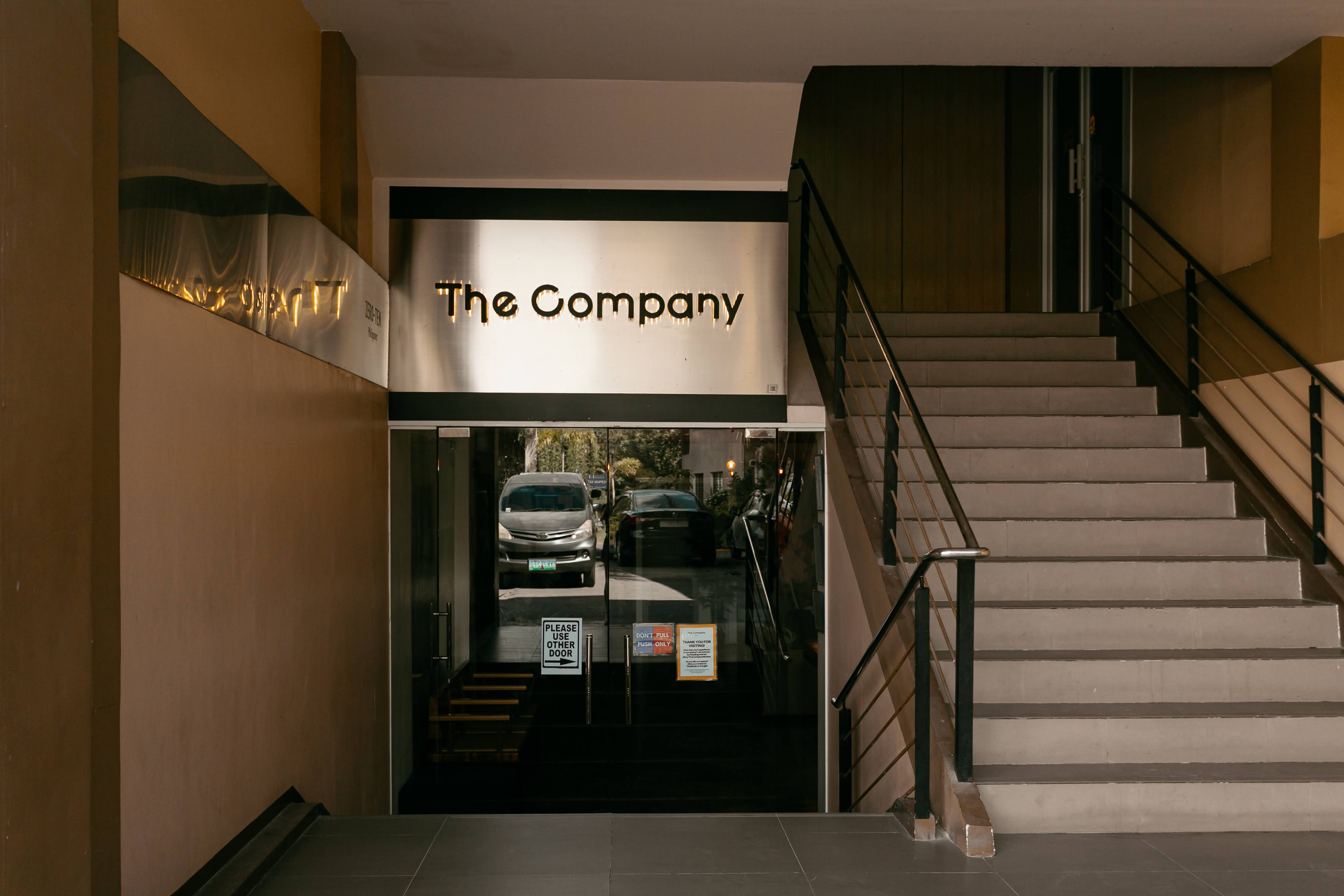 Main entrance of Zero-Ten Park in Mandaue City, home to The Company CEBU’s virtual office and coworking spaces.