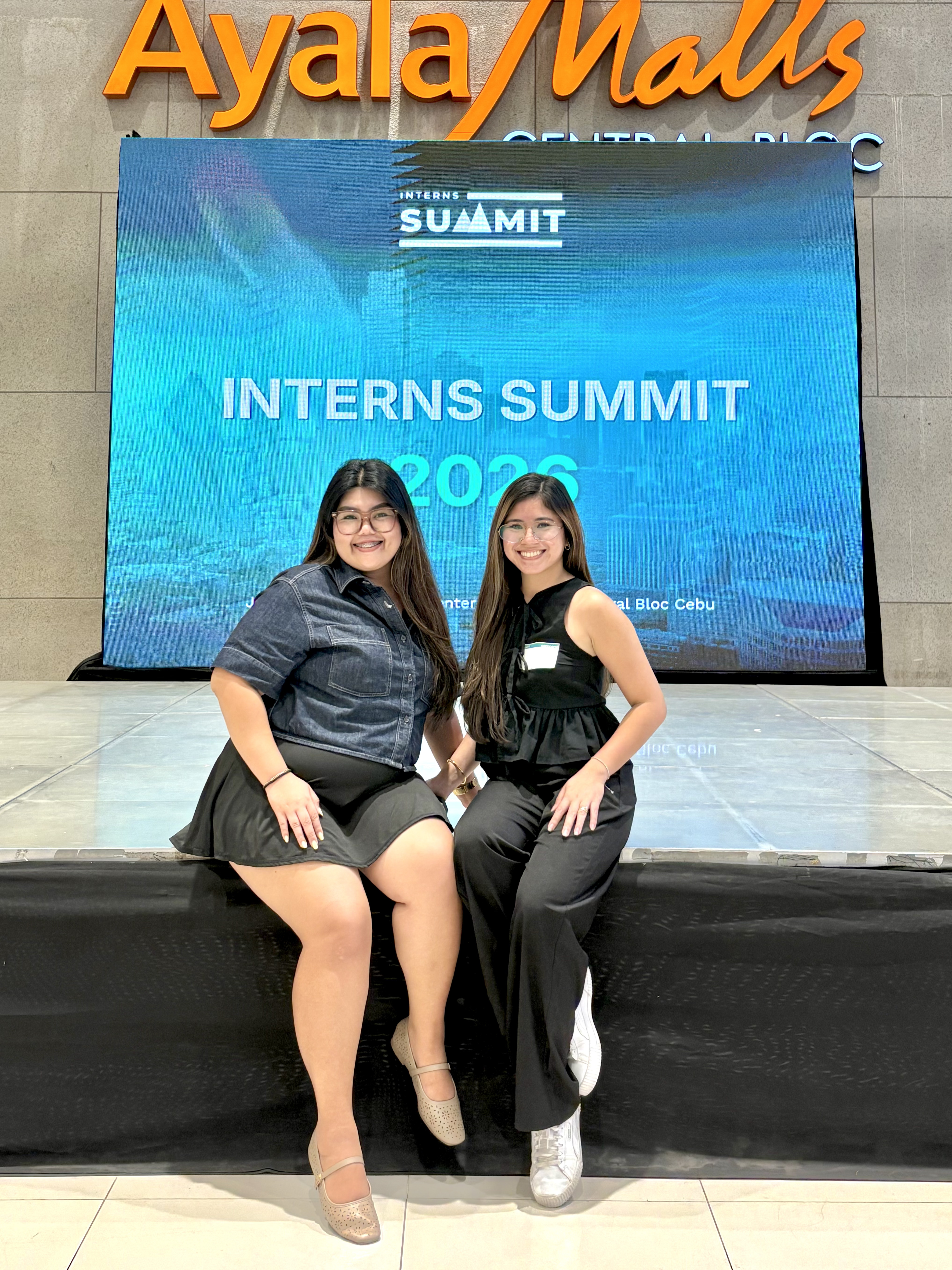 Students networking and building soft skills at Interns Summit 2026 internship opportunities Cebu